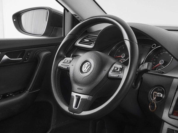 Volkswagen Passat, B7 фото №10