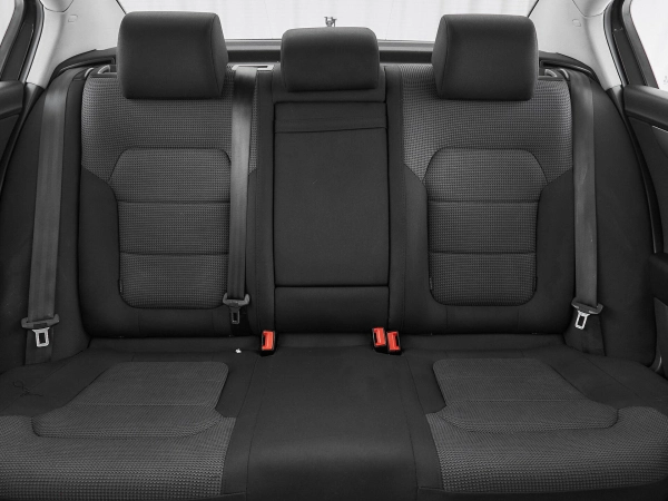 Volkswagen Passat, B7 фото №17