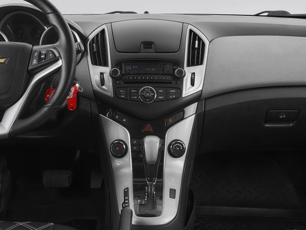 Chevrolet Cruze, I Рестайлинг фото №14
