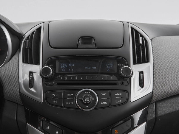 Chevrolet Cruze, I Рестайлинг фото №15