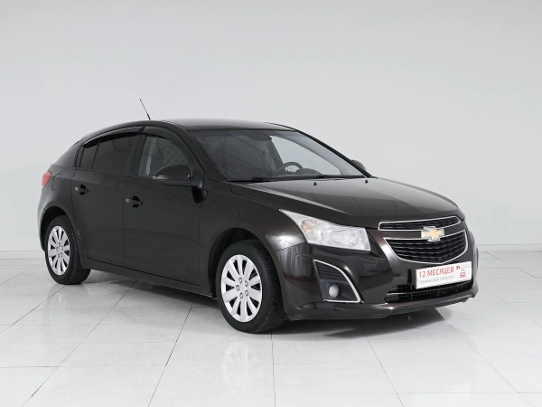 Chevrolet Cruze, I Рестайлинг фото №3