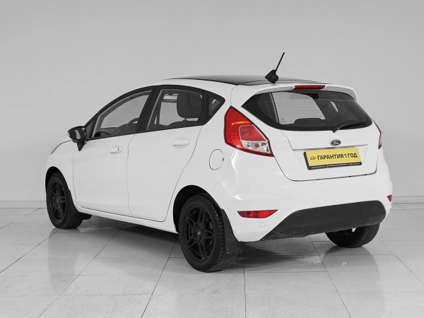 Ford Fiesta, Mk6 Рестайлинг фото №6