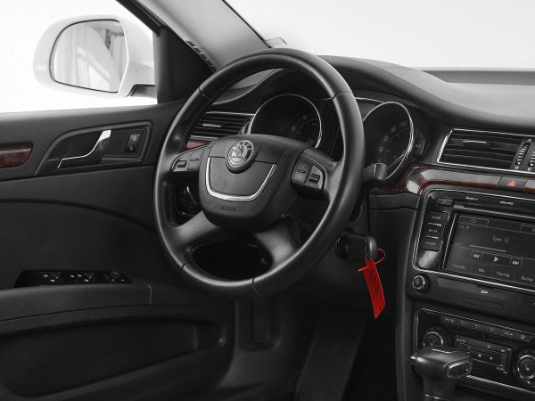 Skoda Superb, II фото №10