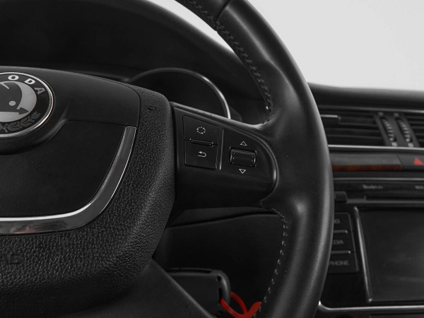 Skoda Superb, II фото №12
