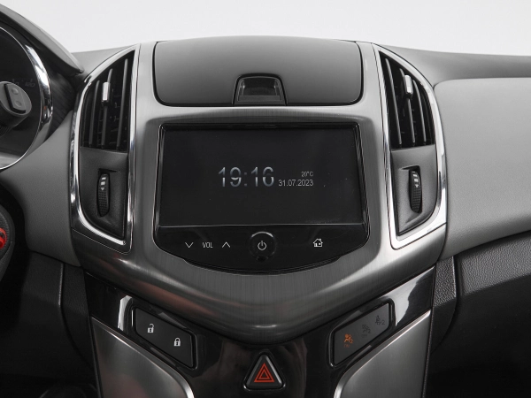 Chevrolet Cruze, I Рестайлинг фото №16