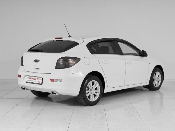 Chevrolet Cruze, I Рестайлинг фото №6