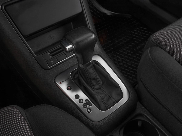 Volkswagen Tiguan, I фото №15