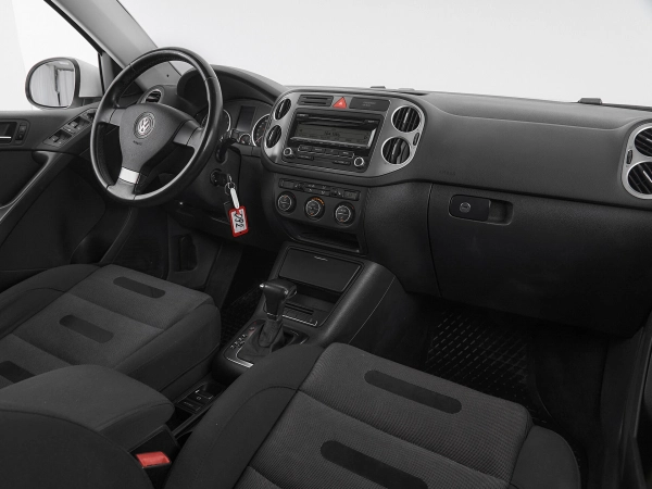 Volkswagen Tiguan, I фото №9