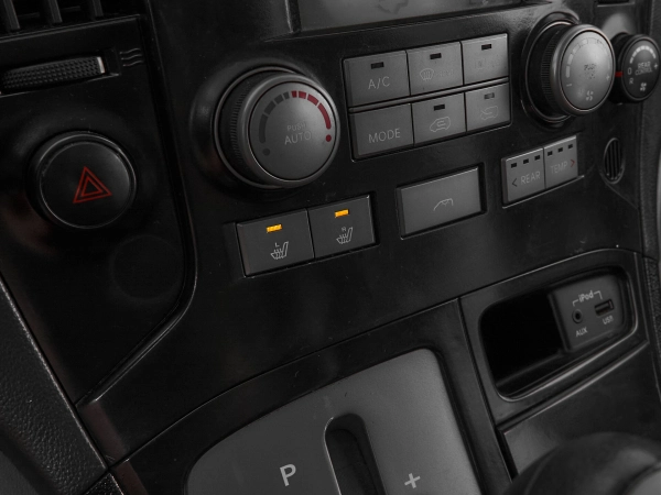 Hyundai Grand Starex, I фото №15