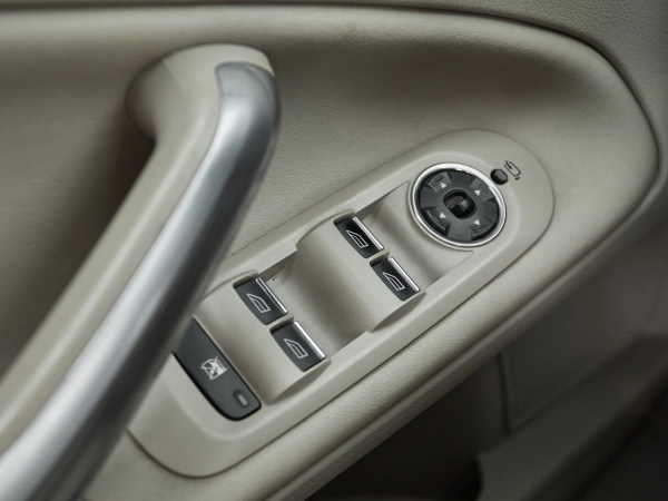 Ford Mondeo, IV Рестайлинг фото №12
