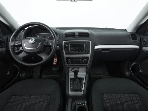 Skoda Octavia, II (A5) Рестайлинг фото №8