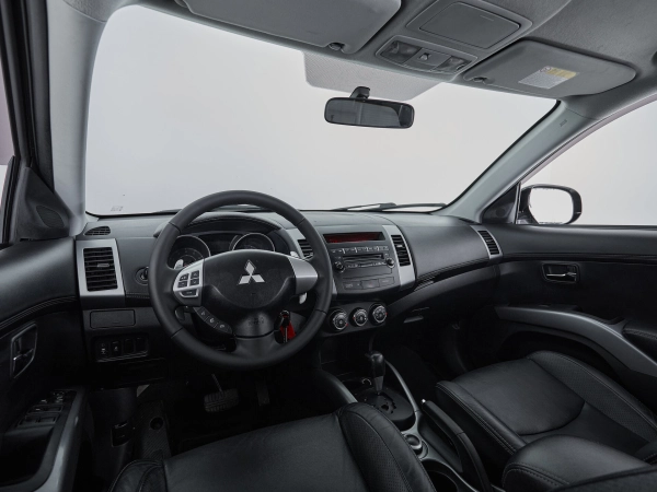 Mitsubishi Outlander, II Рестайлинг фото №7
