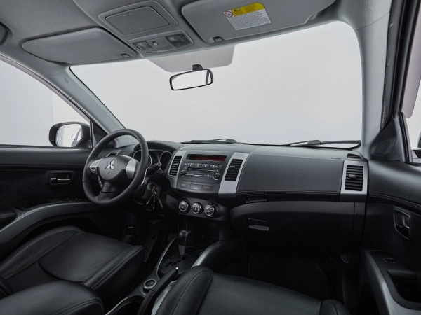 Mitsubishi Outlander, II Рестайлинг фото №9