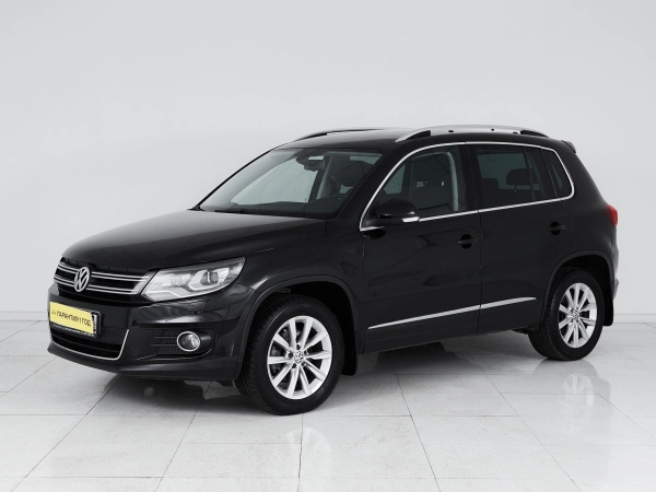Volkswagen Tiguan, I Рестайлинг фото №1