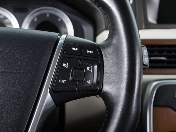 Volvo XC70, II фото №12
