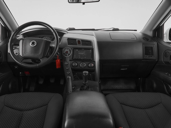 SsangYong Kyron, I Рестайлинг фото №8