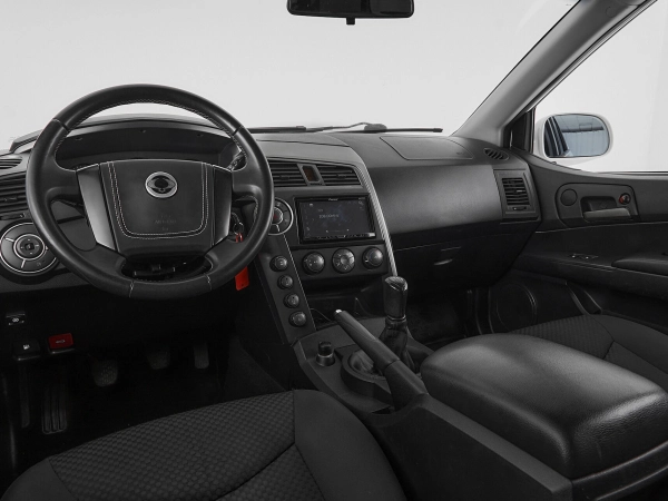 SsangYong Kyron, I Рестайлинг фото №9