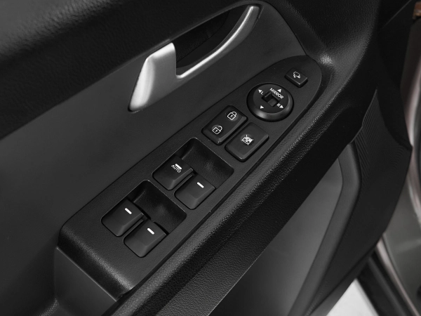Kia Sportage, III фото №13