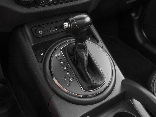 Kia Sportage, III фото №18