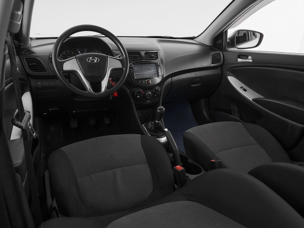 Hyundai Solaris, I фото №8