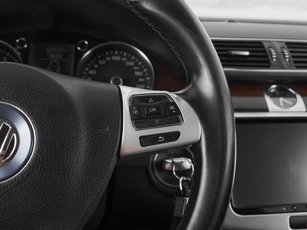 Volkswagen Passat, B7 фото №12