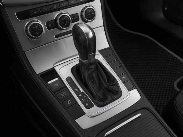 Volkswagen Passat, B7 фото №17