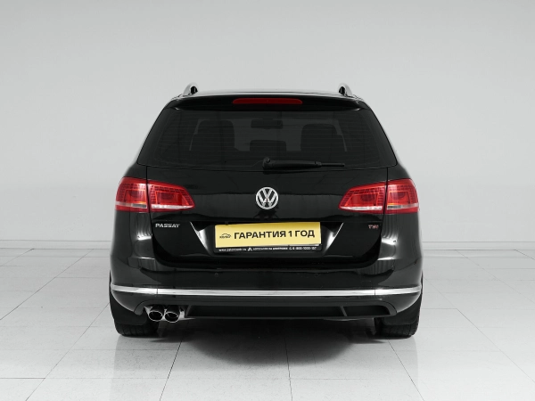 Volkswagen Passat, B7 фото №6