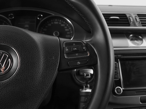 Volkswagen Passat CC, I Рестайлинг фото №12