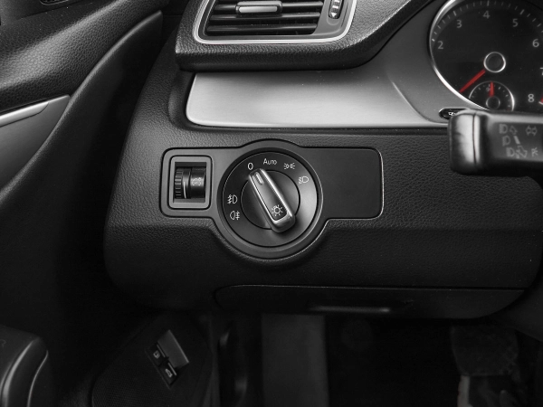 Volkswagen Passat CC, I Рестайлинг фото №14