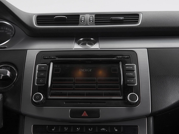Volkswagen Passat CC, I Рестайлинг фото №16