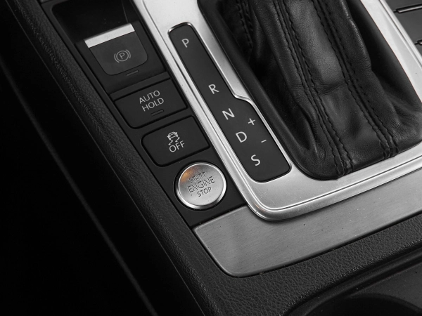 Volkswagen Passat CC, I Рестайлинг фото №19