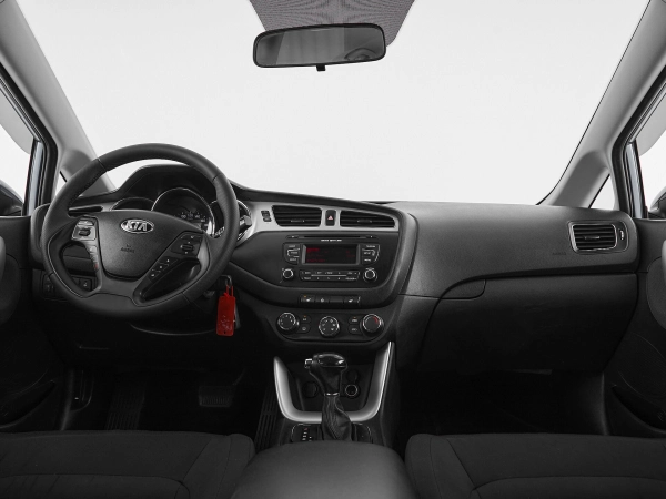 Kia Ceed, II фото №9
