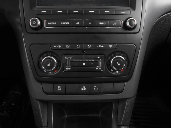 Skoda Yeti, I фото №15