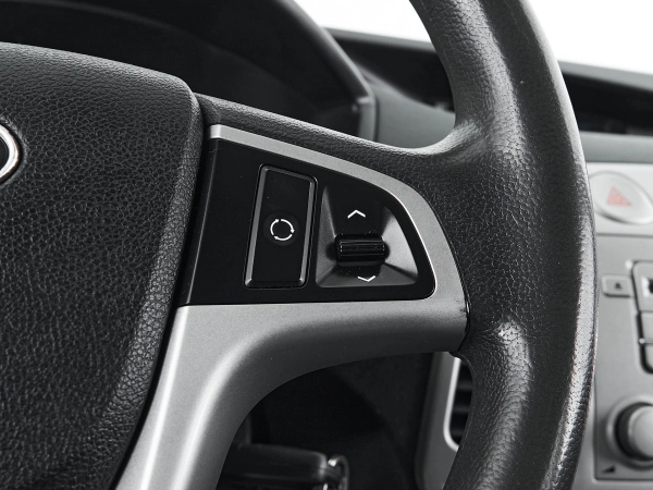 Hyundai i20, I фото №11