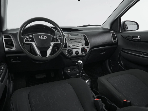 Hyundai i20, I фото №9