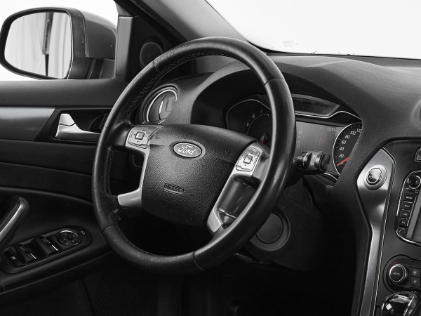 Ford Mondeo, IV Рестайлинг фото №10