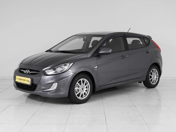 Hyundai Solaris, I фото №1
