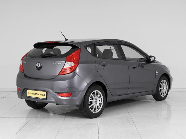Hyundai Solaris, I фото №6