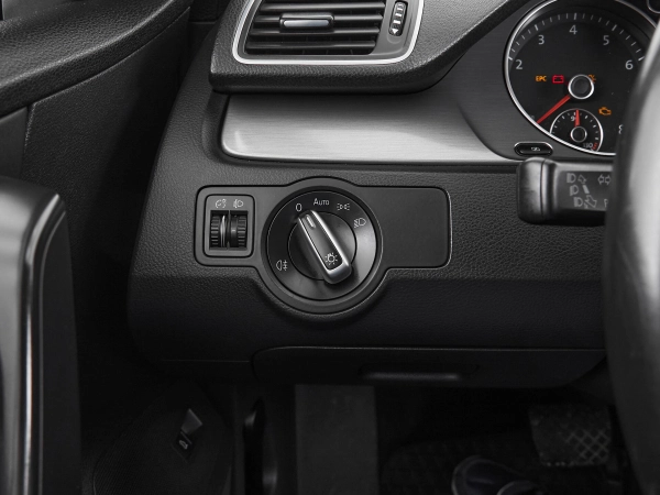 Volkswagen Passat, B7 фото №12