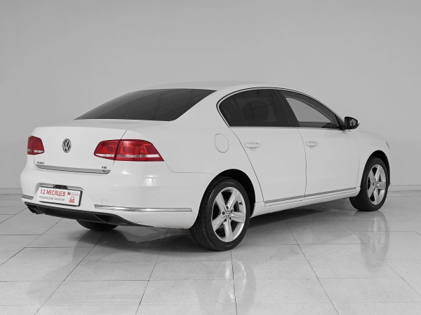 Volkswagen Passat, B7 фото №6