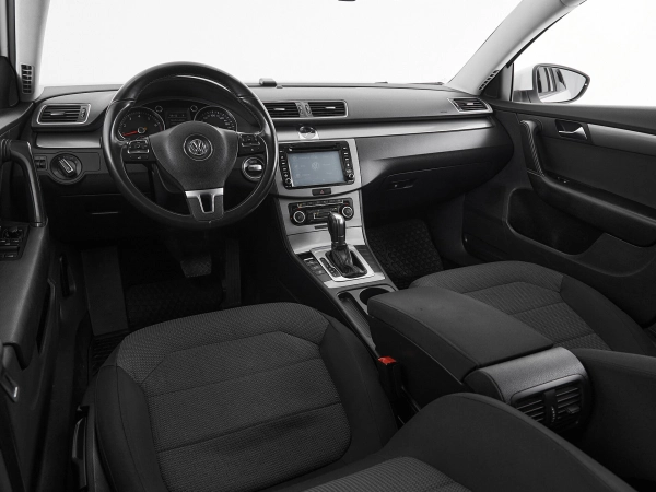 Volkswagen Passat, B7 фото №8