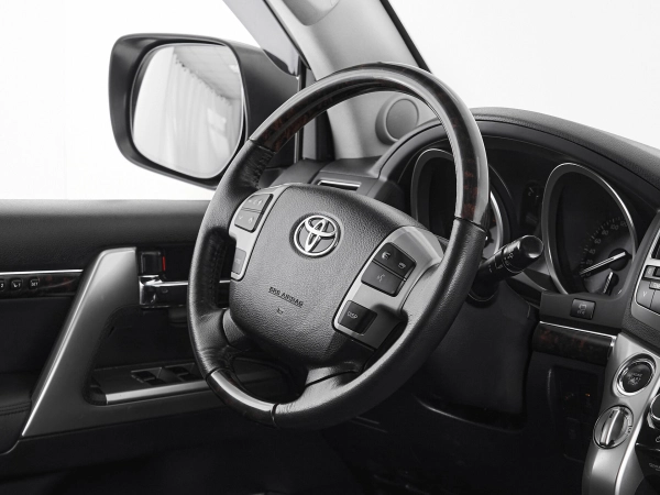 Toyota Land Cruiser, 200 Series Рестайлинг 1 фото №10