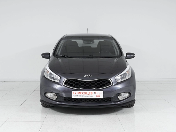 Kia Ceed, II фото №2
