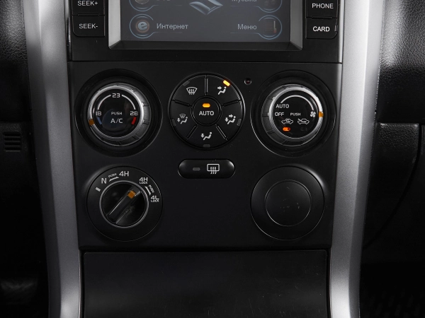 Suzuki Grand Vitara, II Рестайлинг фото №15