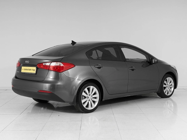 Kia Cerato, III фото №6