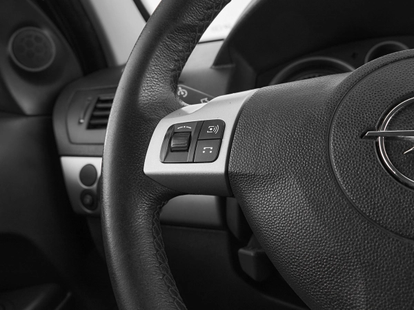 Opel Astra, H Рестайлинг фото №10