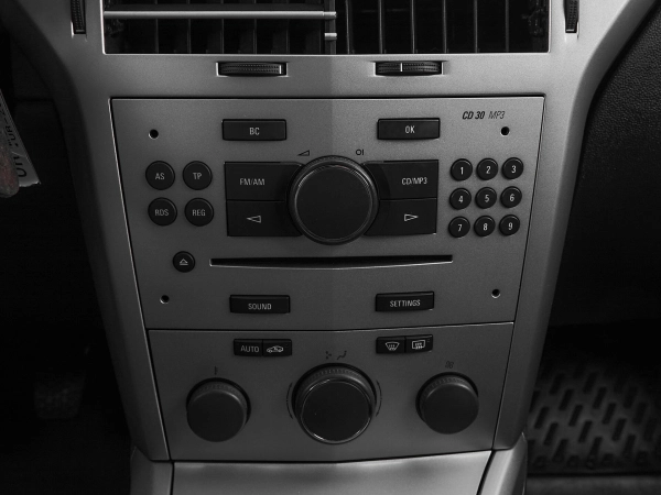 Opel Astra, H Рестайлинг фото №13
