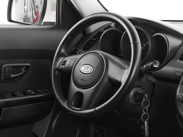 Kia Soul, I фото №10