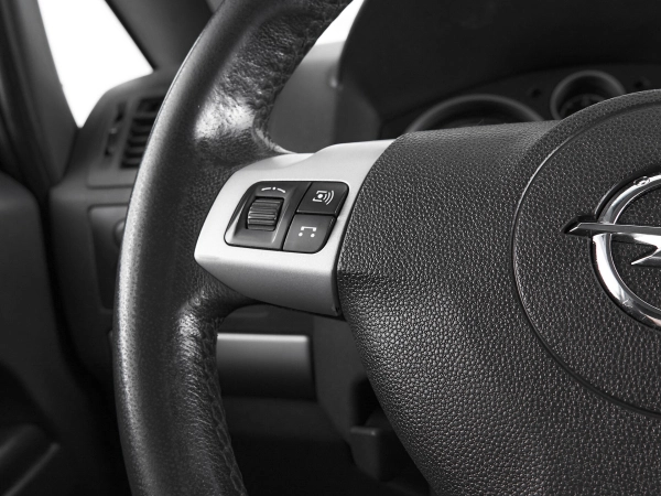 Opel Zafira, B Рестайлинг фото №11