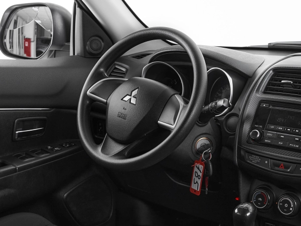 Mitsubishi ASX, I Рестайлинг фото №10